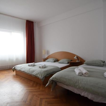 Ferienwohnung Resedinta Lui Calin - Downtown Park Cismigiu Bukarest Exterior foto